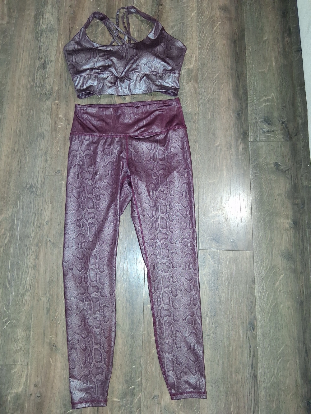 Women Snakeskin Print Leggings Pants Athletic Workout Exercise M
